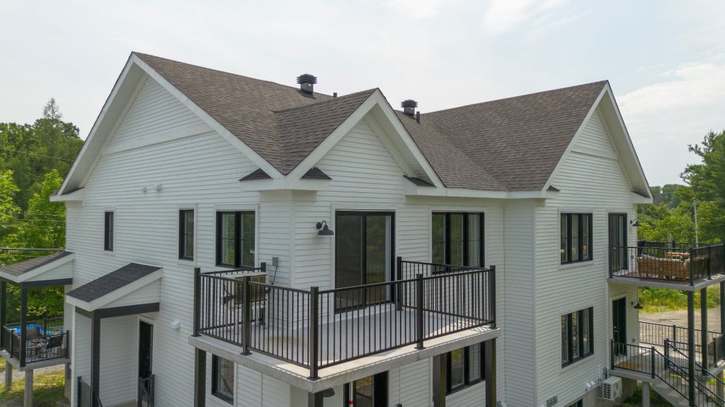 Condominium – 25, Ch. Dyer, app. 6, Sutton