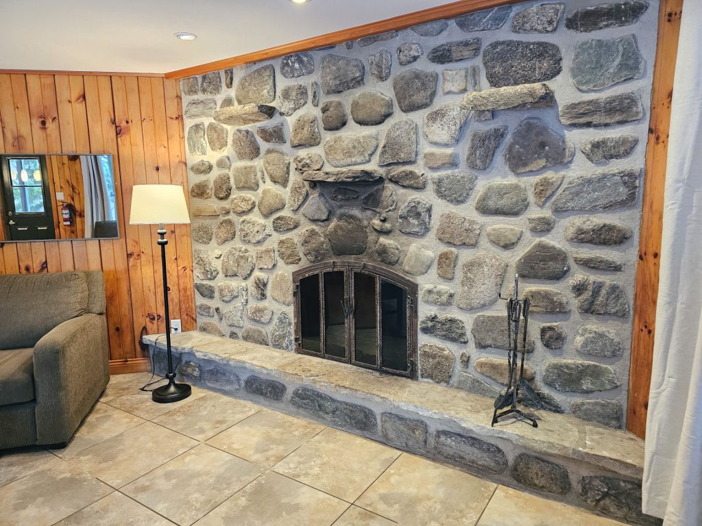 Condominium – 387, Rue Maple, Sutton