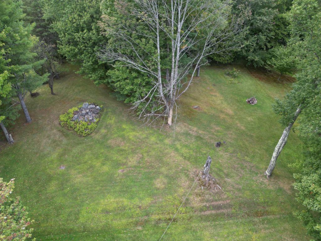 Lot – Ch. Thompson, Sutton