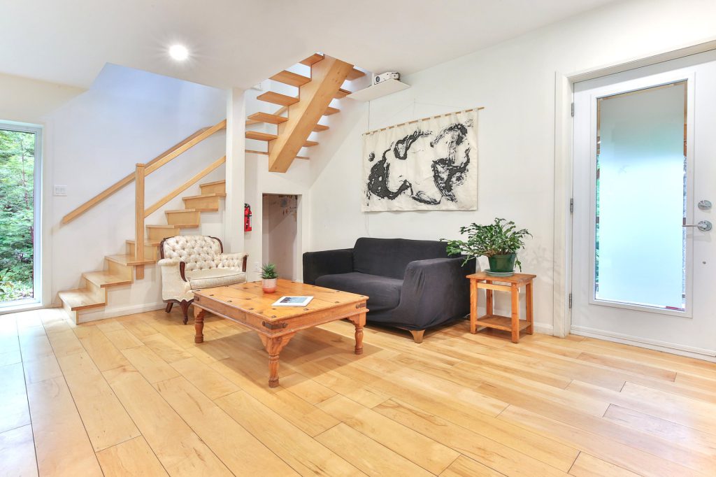 Condominium – 945, Ch. Parmenter, Sutton