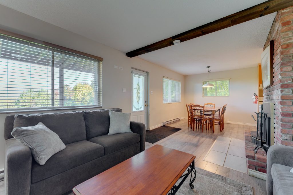 Duplex – 393, Rue Maple, Sutton
